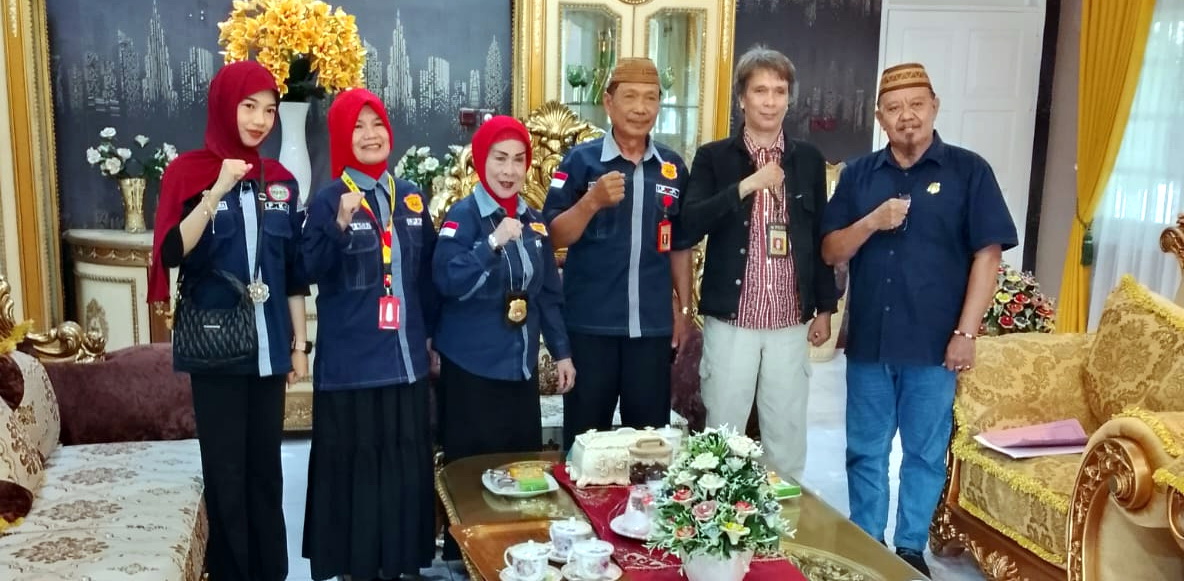 Usman Modjo Tegaskan Komitmen LP.K-P-K Provinsi Gorontalo, Wagub Idah Syahidah Sambut Hangat Sinergitas Mengawal Kebijakan Pemerintah dudukperkara.com