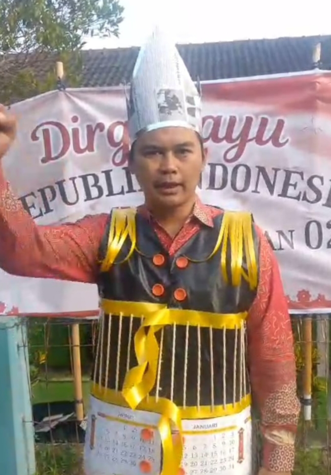 Kepala SD Negeri Cangkiran 02 kota Semarang, bersama guru guru dan semua peserta Didik melaksanakan carnaval memanfaatkan Barang bekas, melaksanakan Program Adiwiyata dudukperkara.com