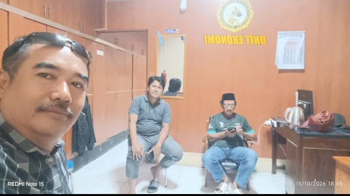 Peternak Kendal Segel Dapur SPPG Tlahab, Pengelola Dinilai Tak Responsif dudukperkara.com